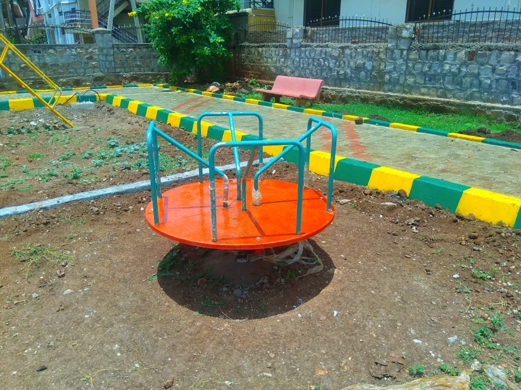 dustbin View 2